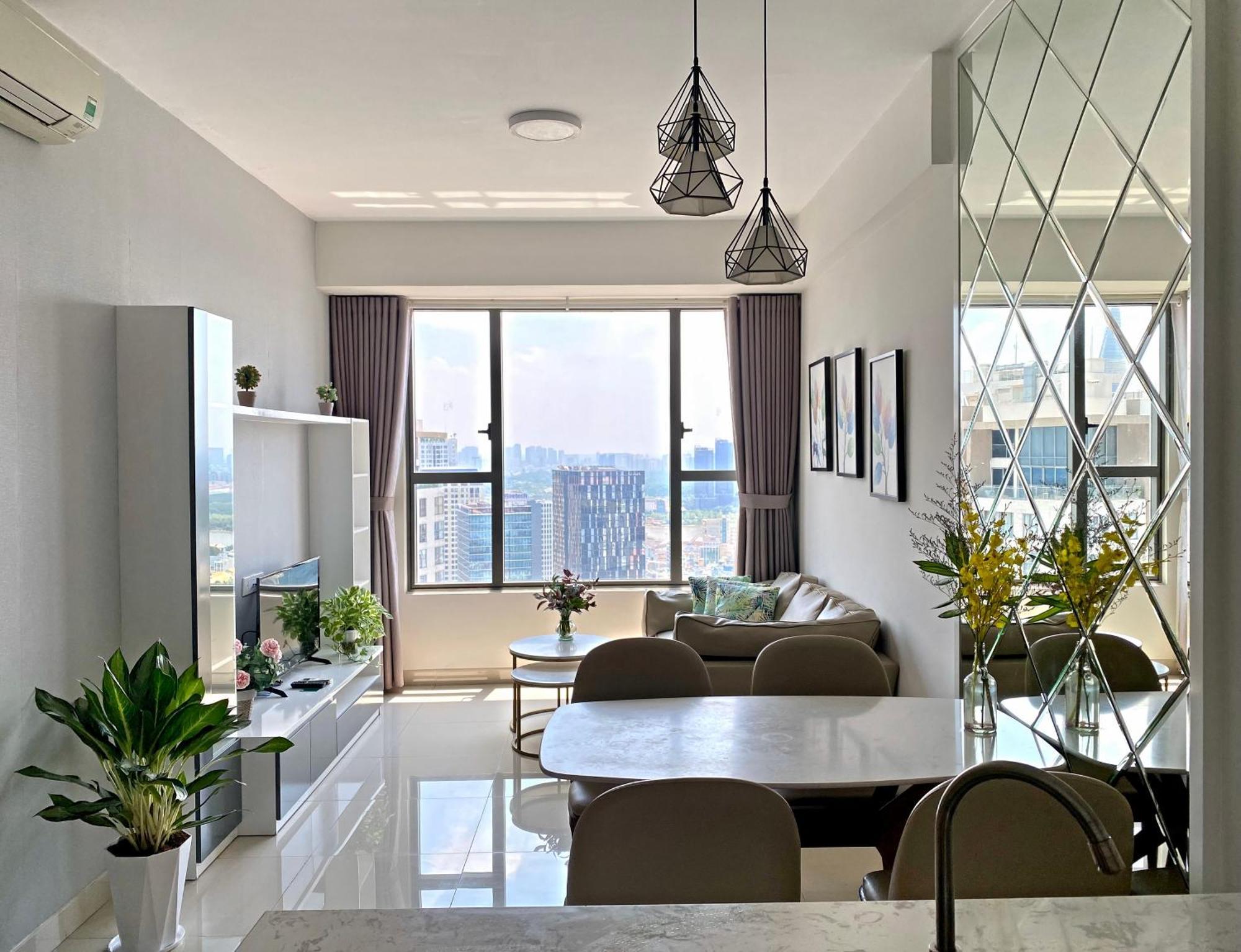 Ho River Gate 2pn 2wc Gan Mrt Sai Gon Apartment