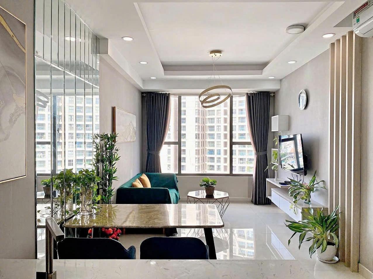 Ho River Gate 2pn 2wc Gan Mrt Sai Gon Apartment *
